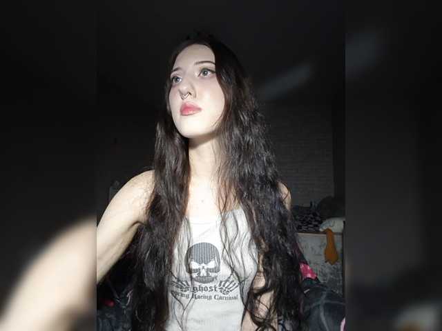 AlishaFomalgaut live cam on BongaCams