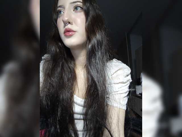 AlishaFomalgaut live cam on BongaCams