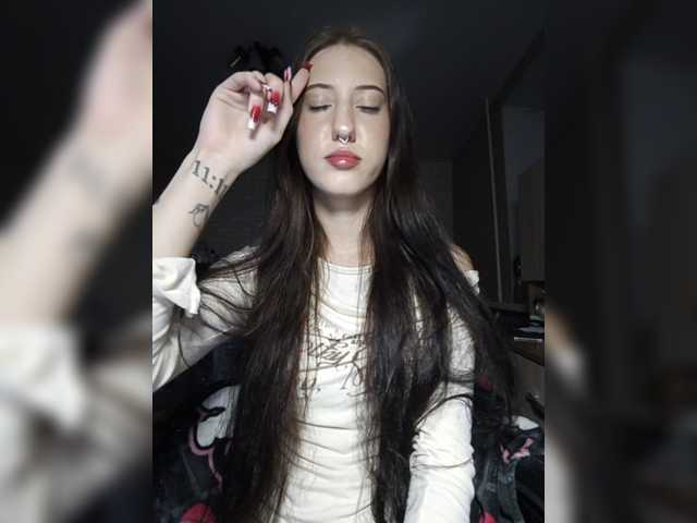 AlishaFomalgaut live cam on BongaCams