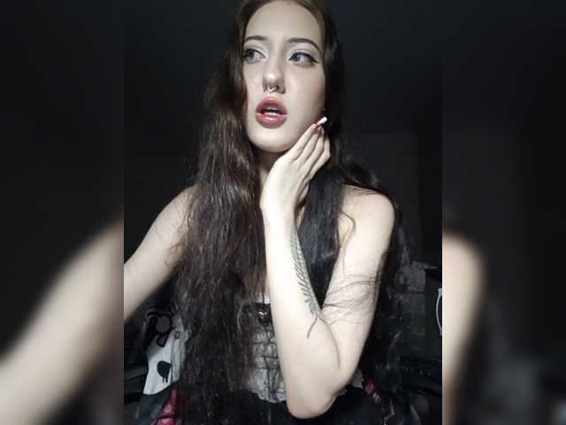AlishaFomalgaut live cam on BongaCams