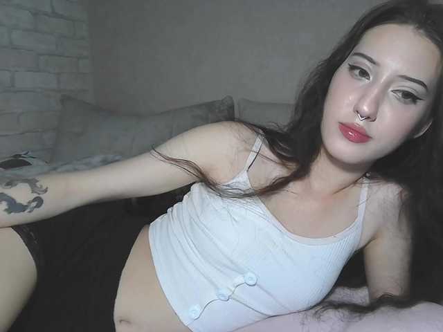 AlishaFomalgaut live cam on BongaCams