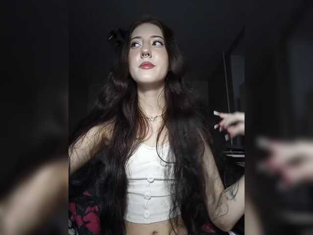 AlishaFomalgaut live cam on BongaCams