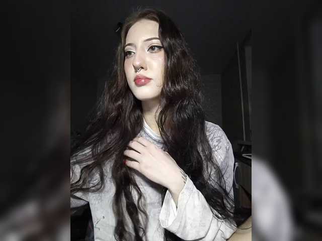 AlishaFomalgaut live cam on BongaCams
