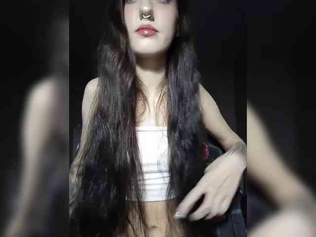 AlishaFomalgaut webcam
