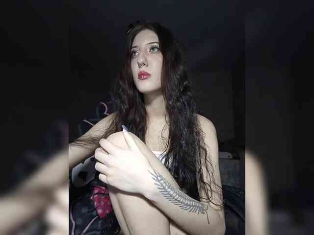 AlishaFomalgaut webcam