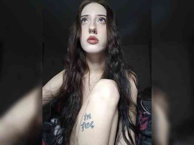 AlishaFomalgaut webcam