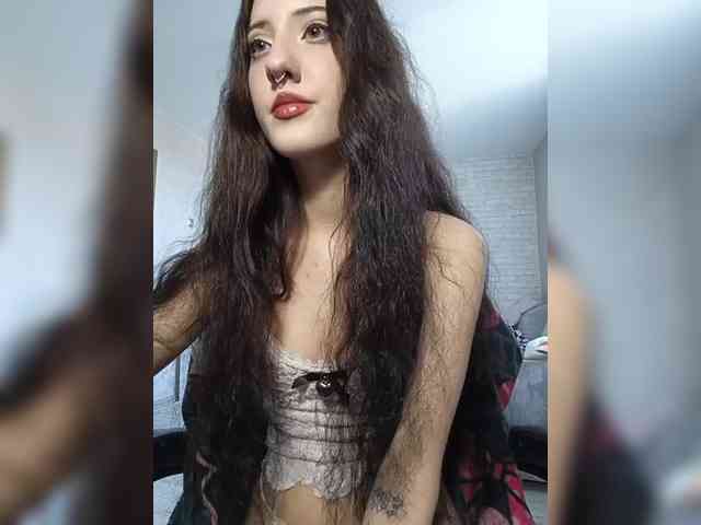 AlishaFomalgaut webcam