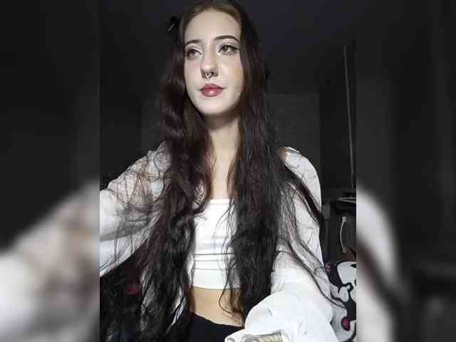 AlishaFomalgaut webcam