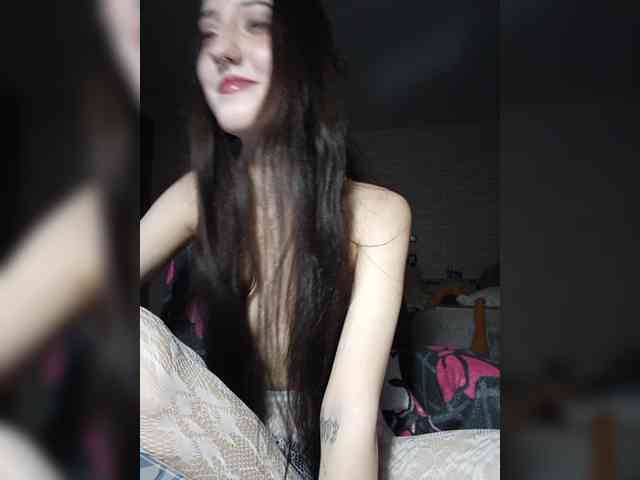 AlishaFomalgaut webcam