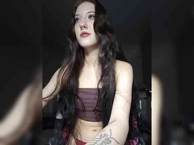 AlishaFomalgaut webcam