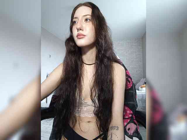 AlishaFomalgaut webcam