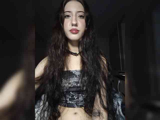 AlishaFomalgaut webcam