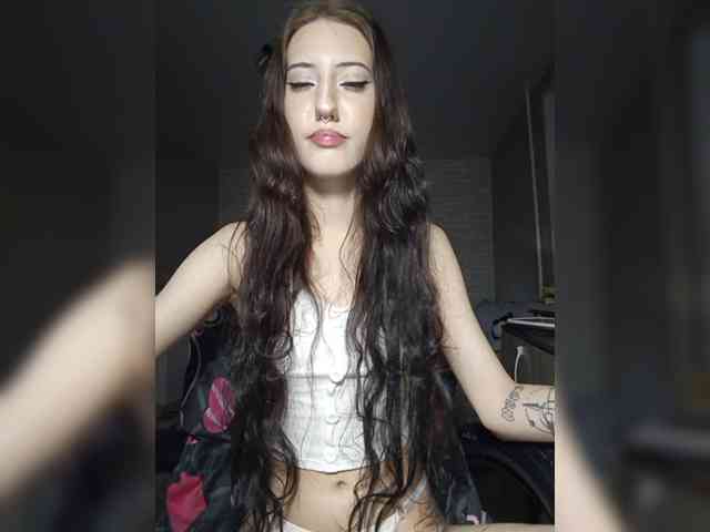 AlishaFomalgaut webcam