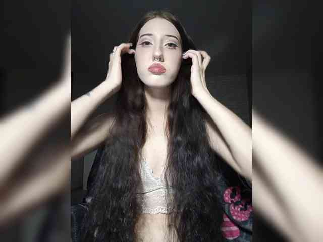 AlishaFomalgaut webcam