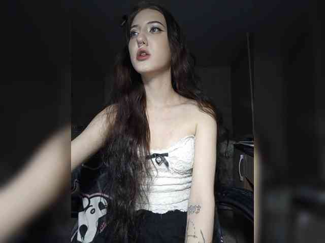 AlishaFomalgaut webcam