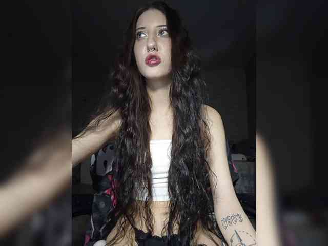 AlishaFomalgaut webcam