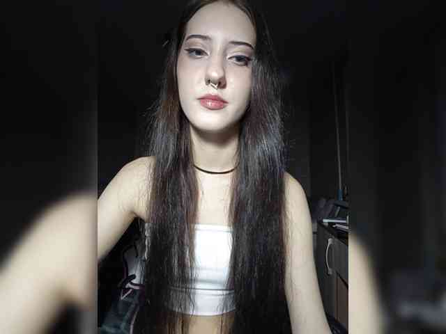 AlishaFomalgaut webcam