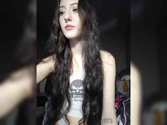 AlishaFomalgaut webcam