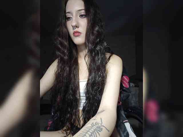 AlishaFomalgaut webcam