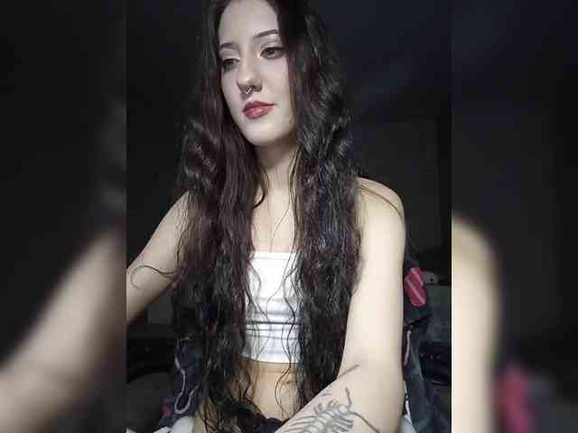 AlishaFomalgaut webcam
