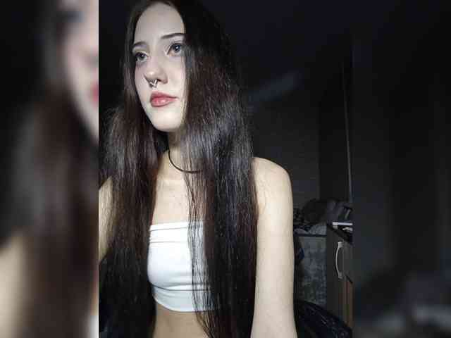 AlishaFomalgaut webcam
