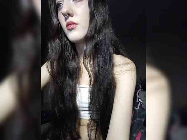 AlishaFomalgaut webcam