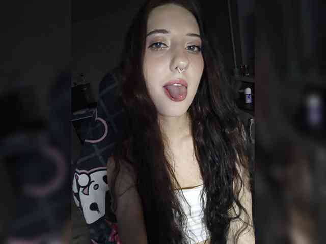 AlishaFomalgaut webcam