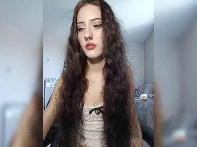 AlishaFomalgaut webcam