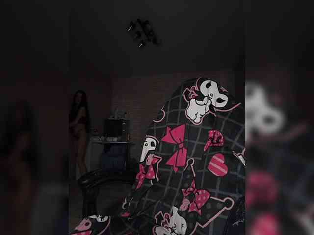 AlishaFomalgaut webcam