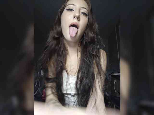 AlishaFomalgaut webcam