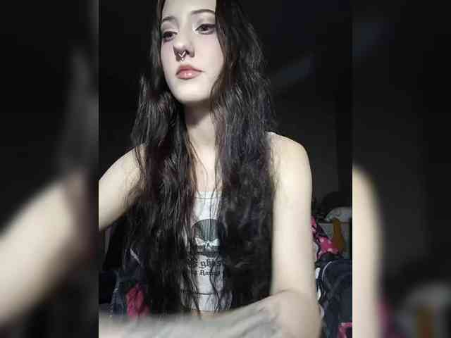 AlishaFomalgaut webcam