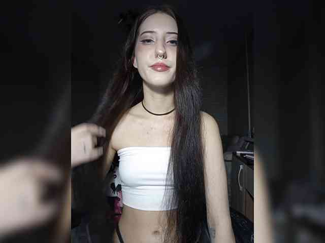 AlishaFomalgaut webcam
