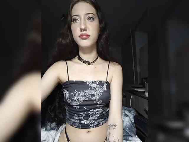 AlishaFomalgaut webcam