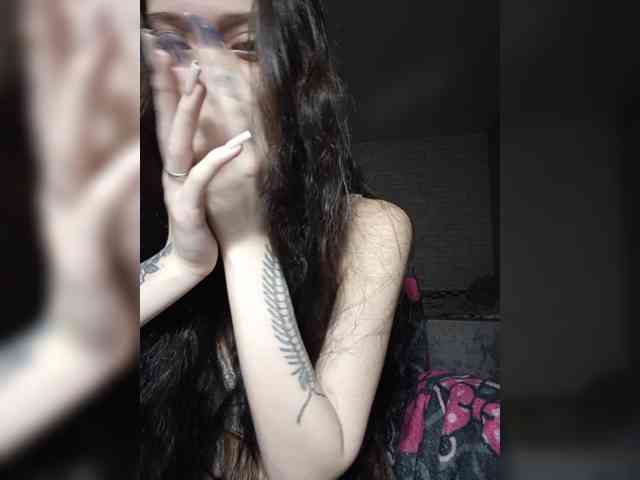 AlishaFomalgaut webcam