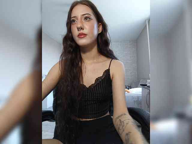 AlishaFomalgaut Live Webcam on BongaCams