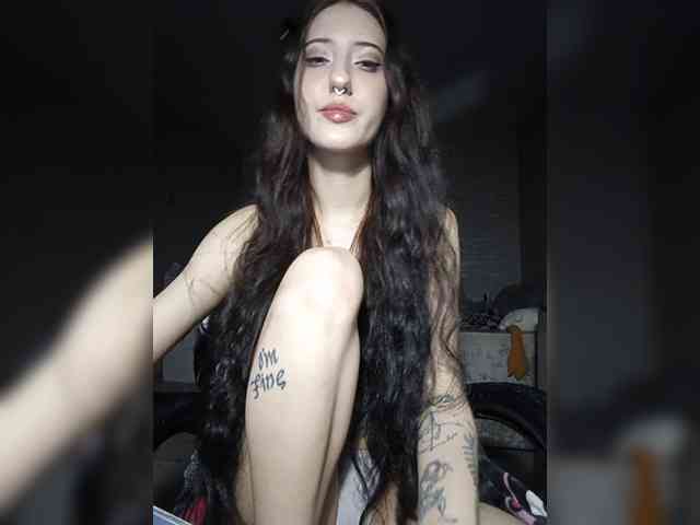 AlishaFomalgaut webcam