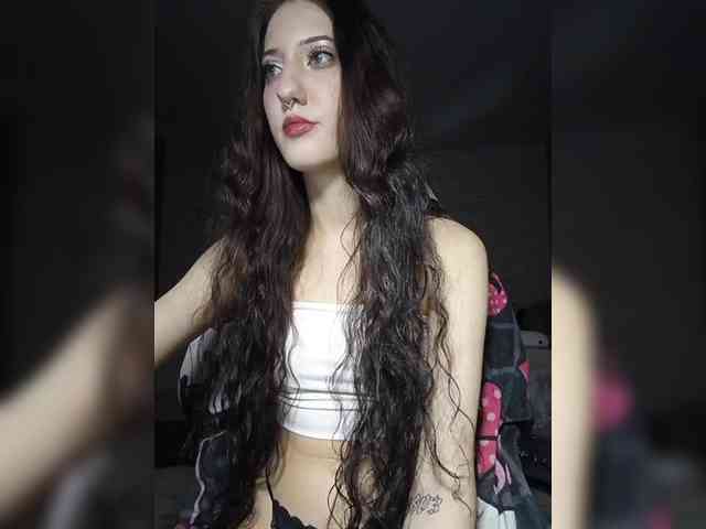AlishaFomalgaut webcam