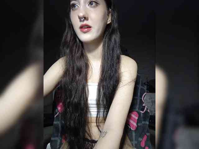 AlishaFomalgaut webcam