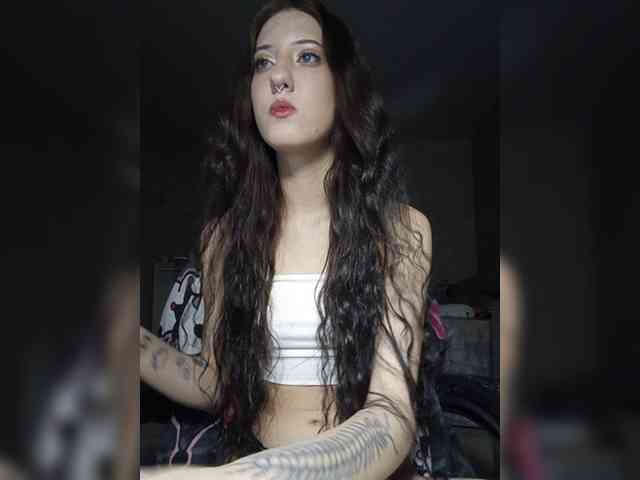 AlishaFomalgaut webcam