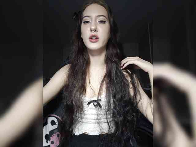 AlishaFomalgaut webcam