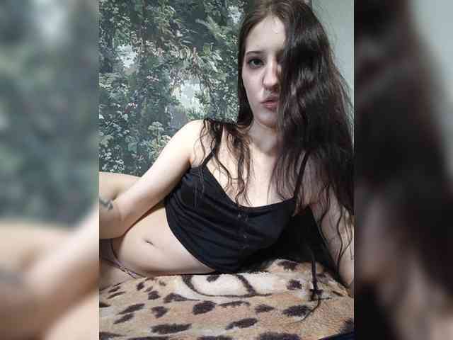 AlishaFomalgaut webcam