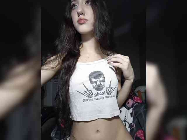 AlishaFomalgaut webcam