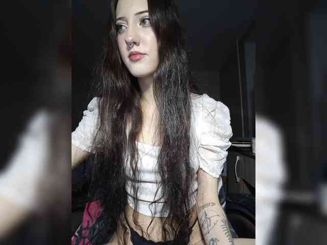 AlishaFomalgaut webcam