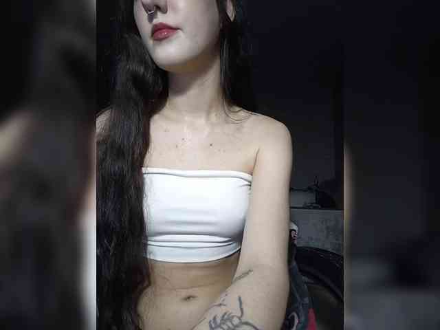AlishaFomalgaut webcam