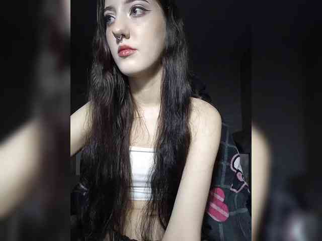 AlishaFomalgaut webcam
