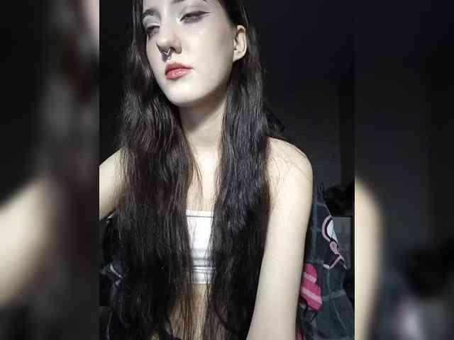AlishaFomalgaut webcam