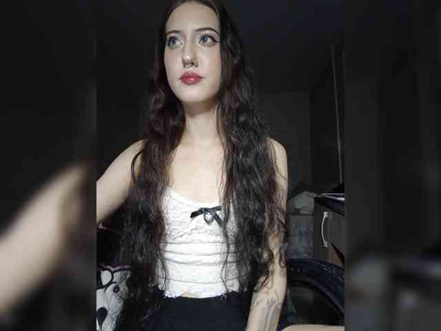 AlishaFomalgaut webcam