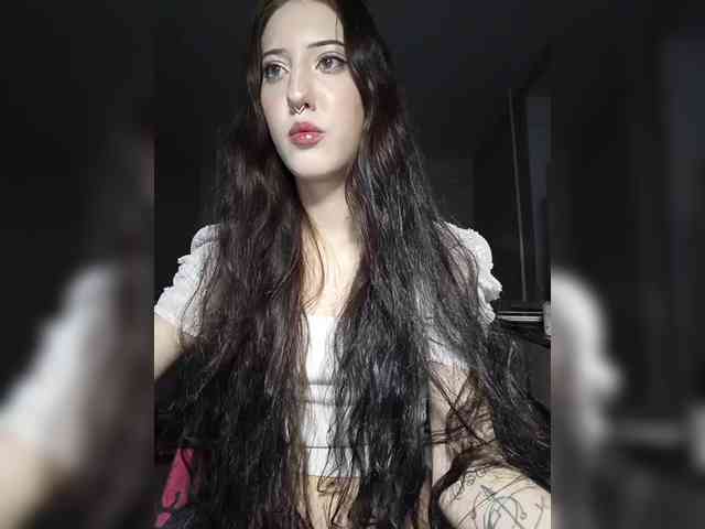 AlishaFomalgaut webcam