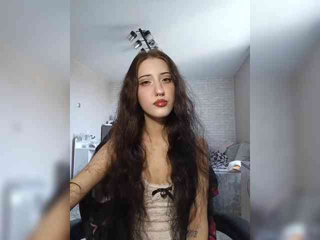 AlishaFomalgaut webcam