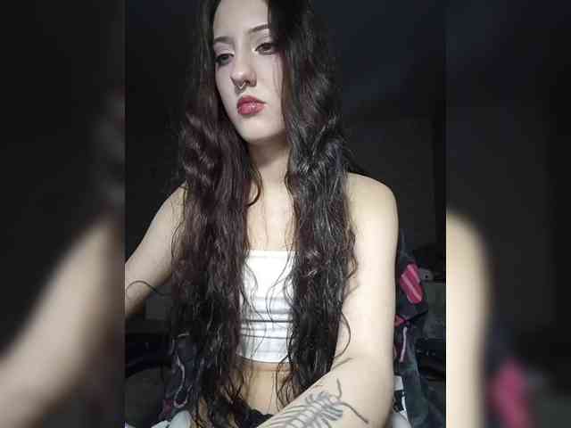 AlishaFomalgaut webcam